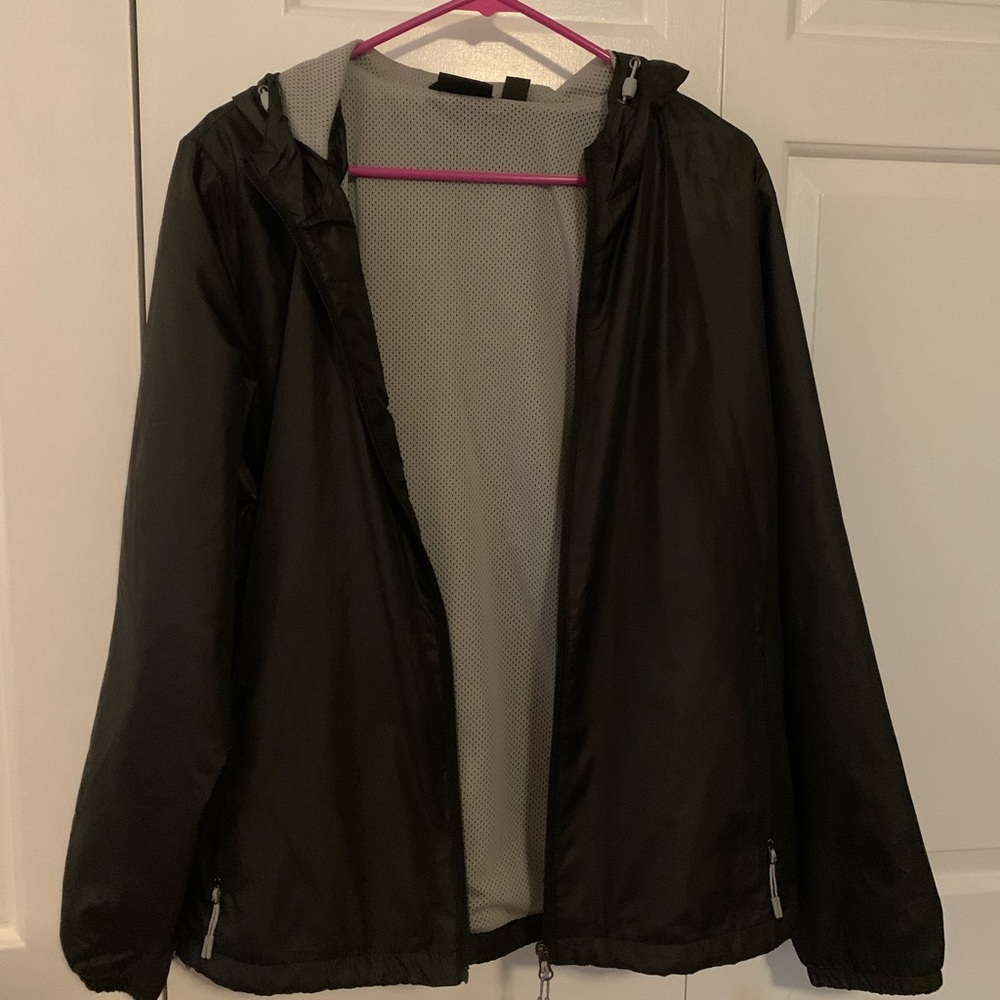 NWT wind breaker